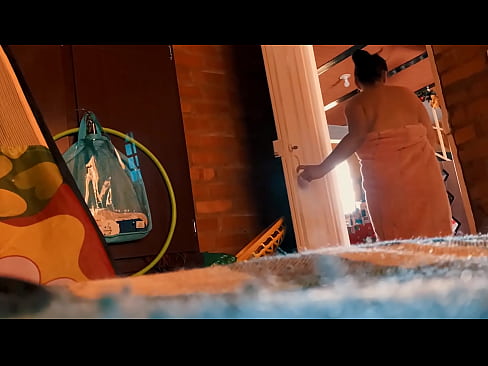 ❤️ Mein Onkel folgt mir in die Dusche, er fickt mich, während ich dusche. ❤ Just porn bei uns